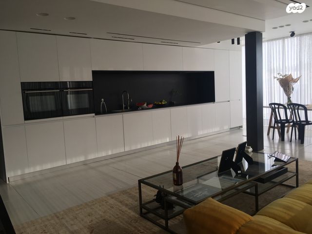 גג/ פנטהאוז, אבשלום חביב 6, רמת אביב ג', תל אביב יפו