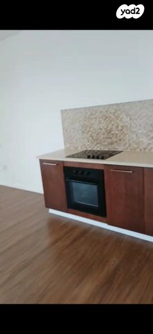 דירה, דרך אבא הלל 2, בורסה, רמת גן