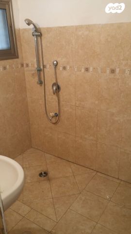 דירת גן, שיבת ציון 12, גבעת אולגה, חדרה