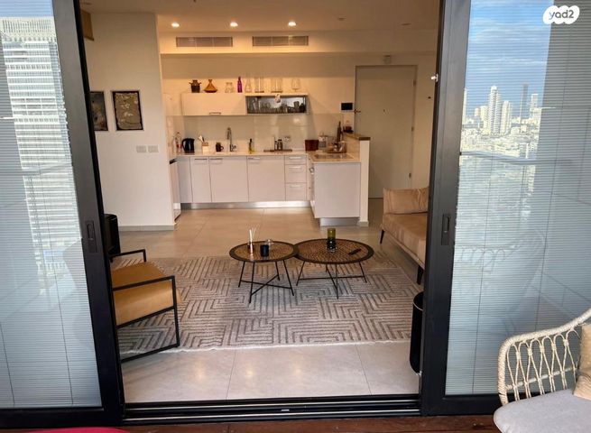 דירה, ניסים אלוני 2, צמרות איילון, פארק צמרת, תל אביב יפו