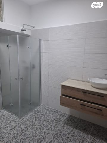 דירה, יאיר אברהם שטרן 3, מרכז העיר דרום, נתניה