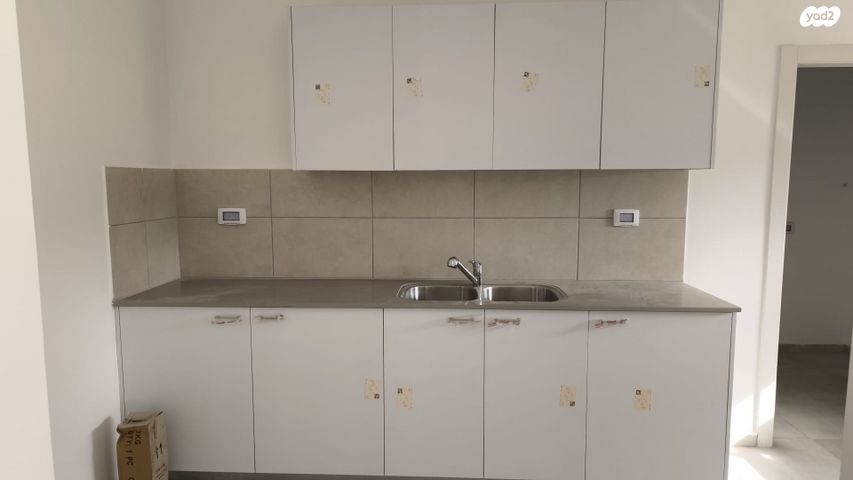 דירת גן, לשם 22, שאר העיר, אריאל