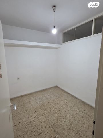 דירה, יצחק גרינבוים 11, עיר, מרכז העיר, נהריה