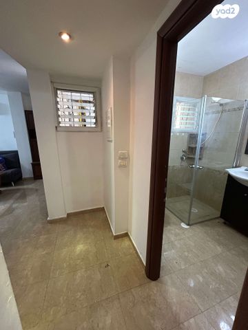 דירה, הנביאים 59, הנביאים, בת ים