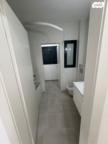 דירה, הרב מרדכי אליהו 19, כרמי הנדיב, אחוזת רוטנר, קרית מלאכי