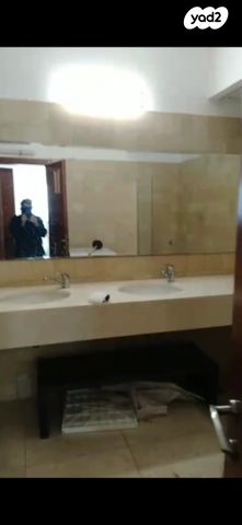 דירה, דרך אבא הלל 2, בורסה, רמת גן