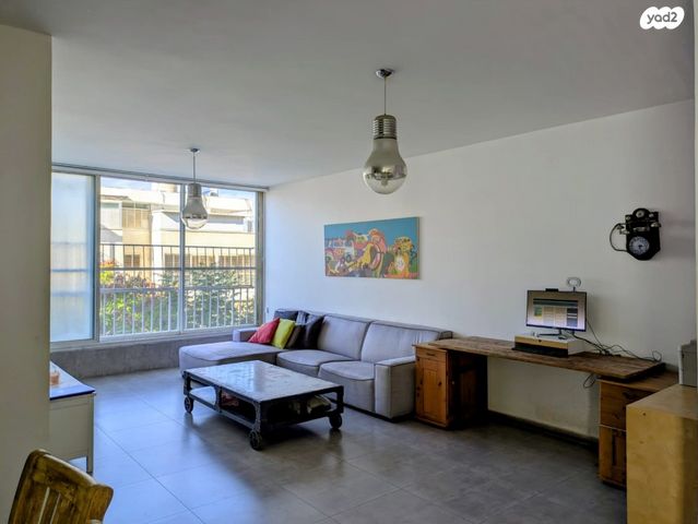 דירה, בוסתנאי 12, א' / צפון מזרח העיר, רחובות