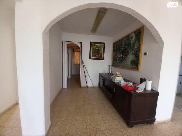 דירה, הצבי 51, שכונה ה', באר שבע