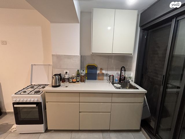 דירה, הרב הרצוג 77, גבעת הורדים, רסקו, ירושלים