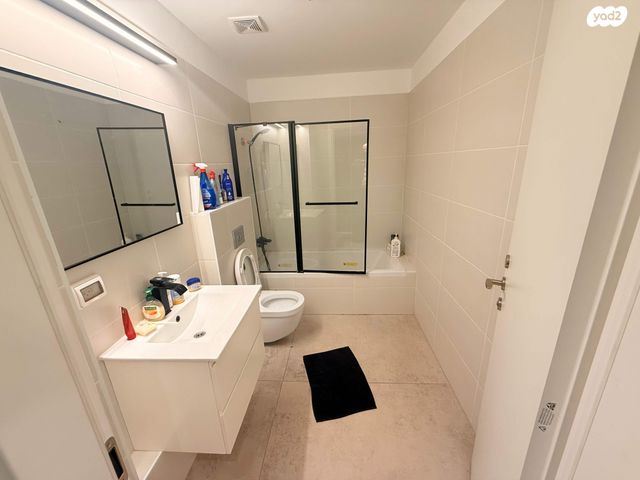 דירה, דרך מנחם בגין 158, מונטיפיורי, הרכבת, תל אביב יפו