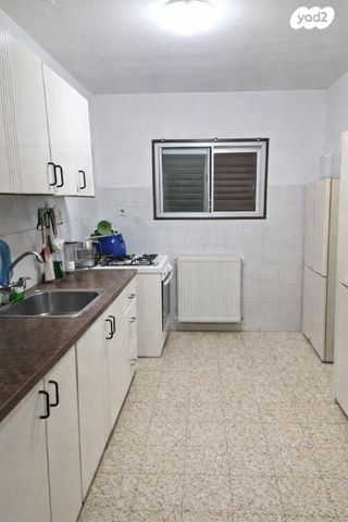 דירה, רופין 1, מרכז העיר, קרית אתא