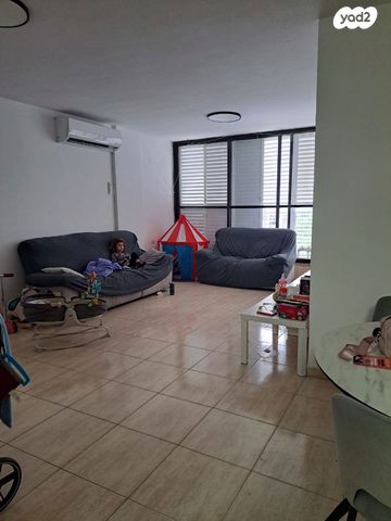 דירה, השר שפירא 6, דרום מערב ותיק, בת ים