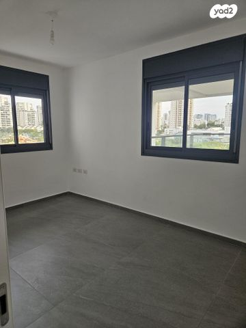 דירה, ירושלים 12, שאר העיר, גבעת שמואל