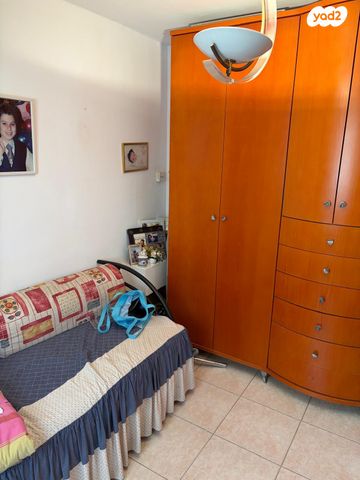 דירה, מחרוזת 6, יפו ד', גבעת התמרים, תל אביב יפו