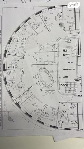 משרדים, דרך זאב ז'בוטינסקי 7, בורסה, רמת גן