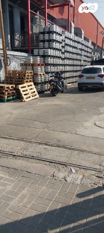 מבני תעשיה, המלאכה 13, אזור תעשיה ב, חולון