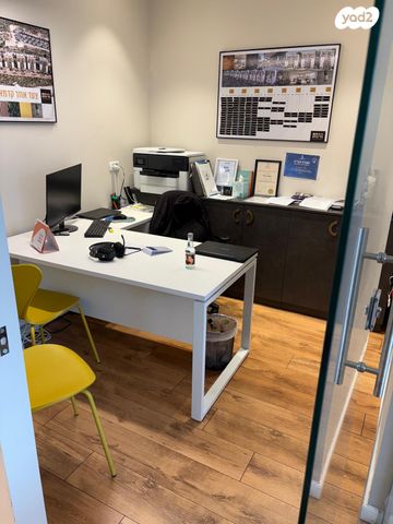 חנויות/ שטח מסחרי, שיר השירים 1, אלקנה, אלקנה