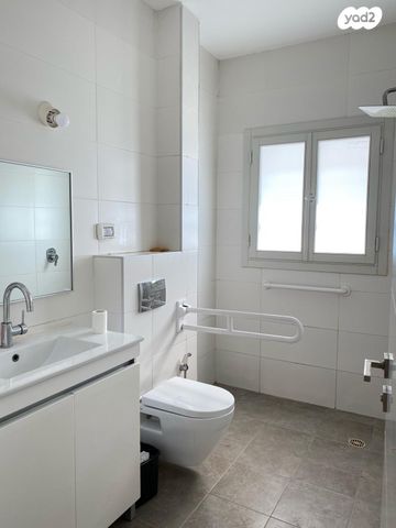 דירת גן, נווה צדק, תל אביב יפו