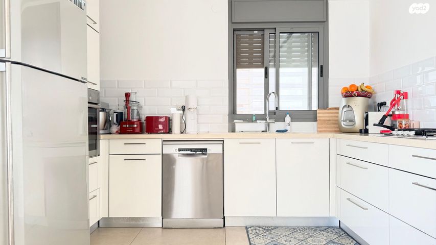 דירה, פרופ' אפרים קציר 21, רחובות המדע, רחובות