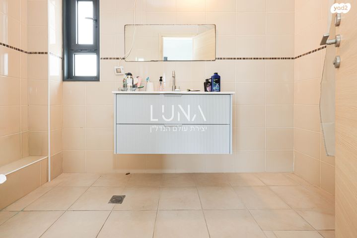 דירה, שלום עליכם, אגמים, נתניה