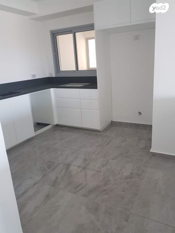 דירה, דב שילנסקי, קרית נורדאו, נתניה