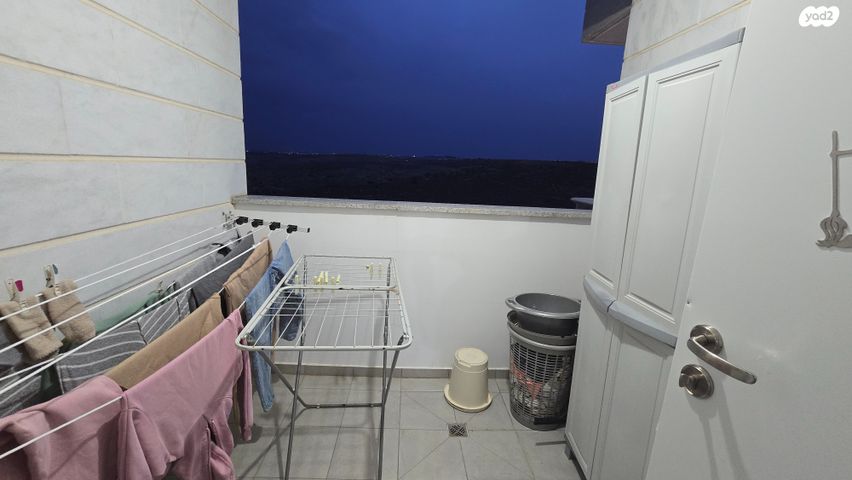 דירה, אליהו הנביא, פסגות אפק, ראש העין