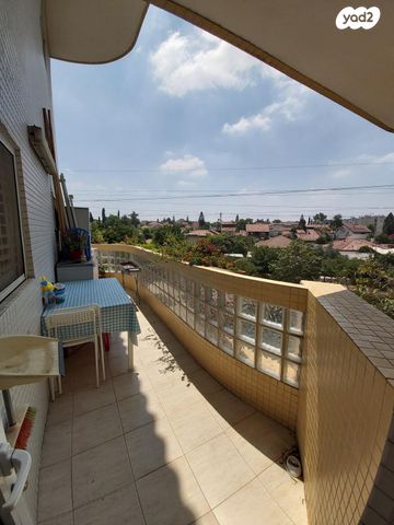 דירה, חנה ומיכאל לוין, רביבים, גני ראשון, ראשון לציון