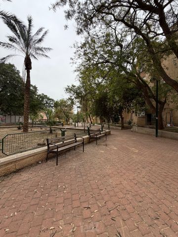 שדרות ירושלים 107