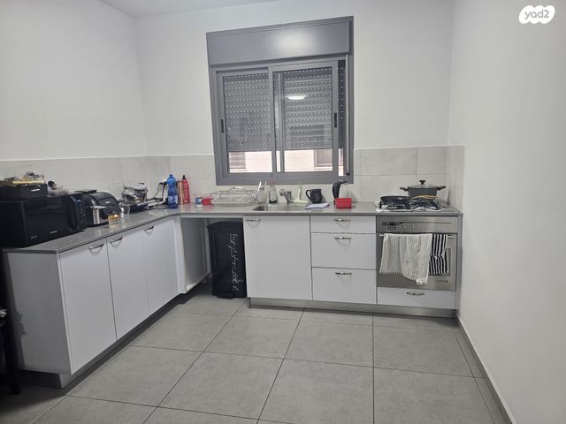 יוסף אהרונוביץ' 