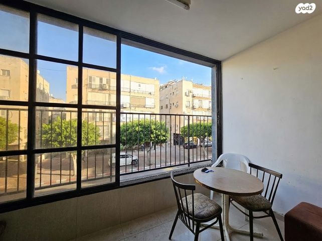 דירה, בלפור 89, לב העיר, בת ים