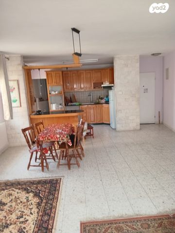 שדרות משה דיין 