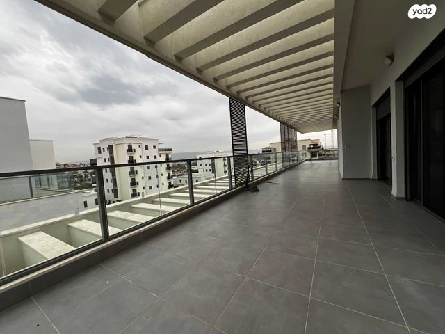 גג/ פנטהאוז, נץ, גבעת אלונים, קרית אתא