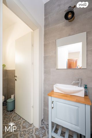 דו משפחתי, נווה רמז, זכרון יעקב