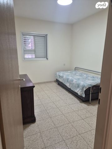 דירה, היובל, שרונה, רחובות