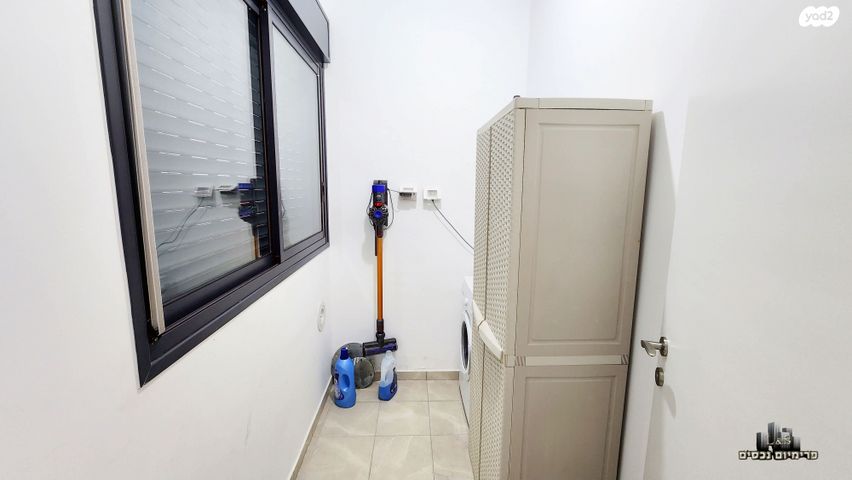 דירה, יצחק שמיר, נהריה