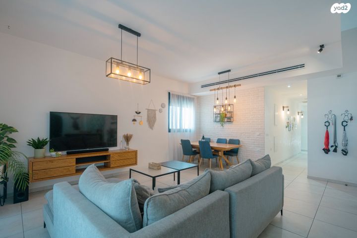 גג/ פנטהאוז