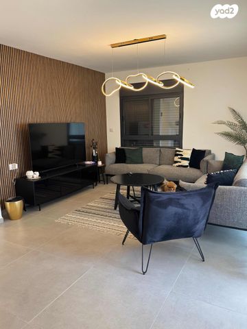 דירה, אורנים, מעלות תרשיחא