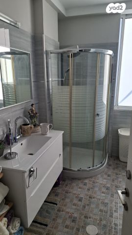 דירה, נאות רחל, חולון