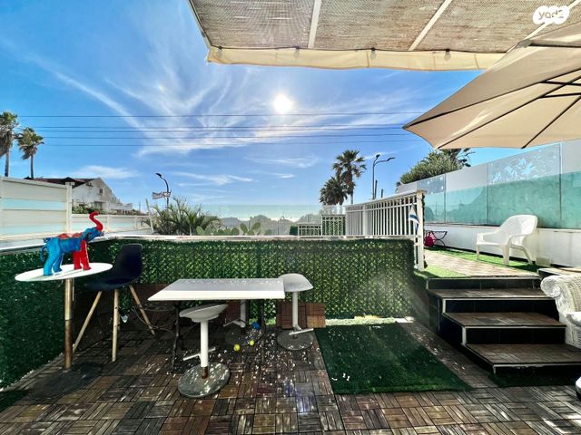 בית פרטי/ קוטג', המלכים 40, עין התכלת, נתניה