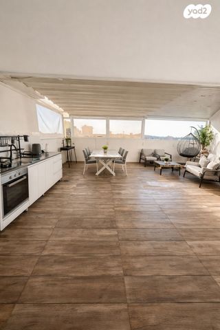 גג/ פנטהאוז, החרמון, היובל, אור עקיבא