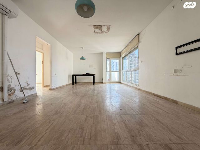 דירה, שדרות ניצה, נתניה