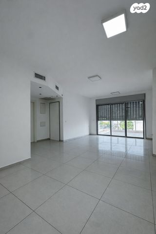 דירה, נס ציונה