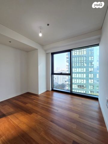 דירה, הרב ניסים 7, בבלי, תל אביב יפו