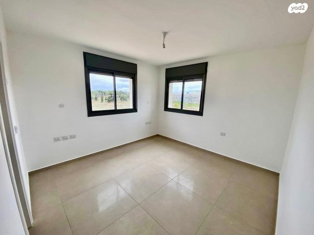 דירה, הברוש, גבעת זאב