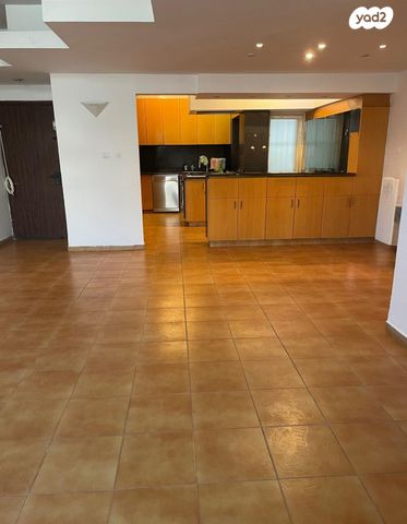 דירה, הפרדס 8, הדר, רמת השרון