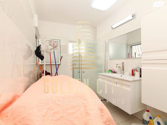 דירה, הרב זוארץ פריג'ה 14, נאות גנים, נתניה