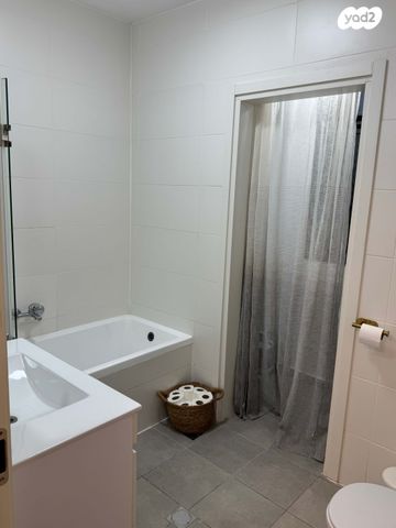 דירה, אורנים, מעלות תרשיחא