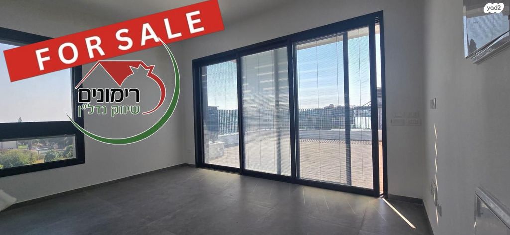 גג/ פנטהאוז, אלון, רמת השרון