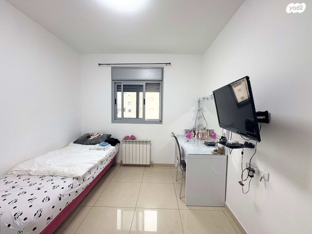 דירה, הבבא סאלי, חומת שמואל, הר חומה, ירושלים