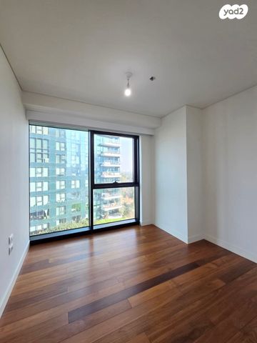 דירה, הרב ניסים 7, בבלי, תל אביב יפו